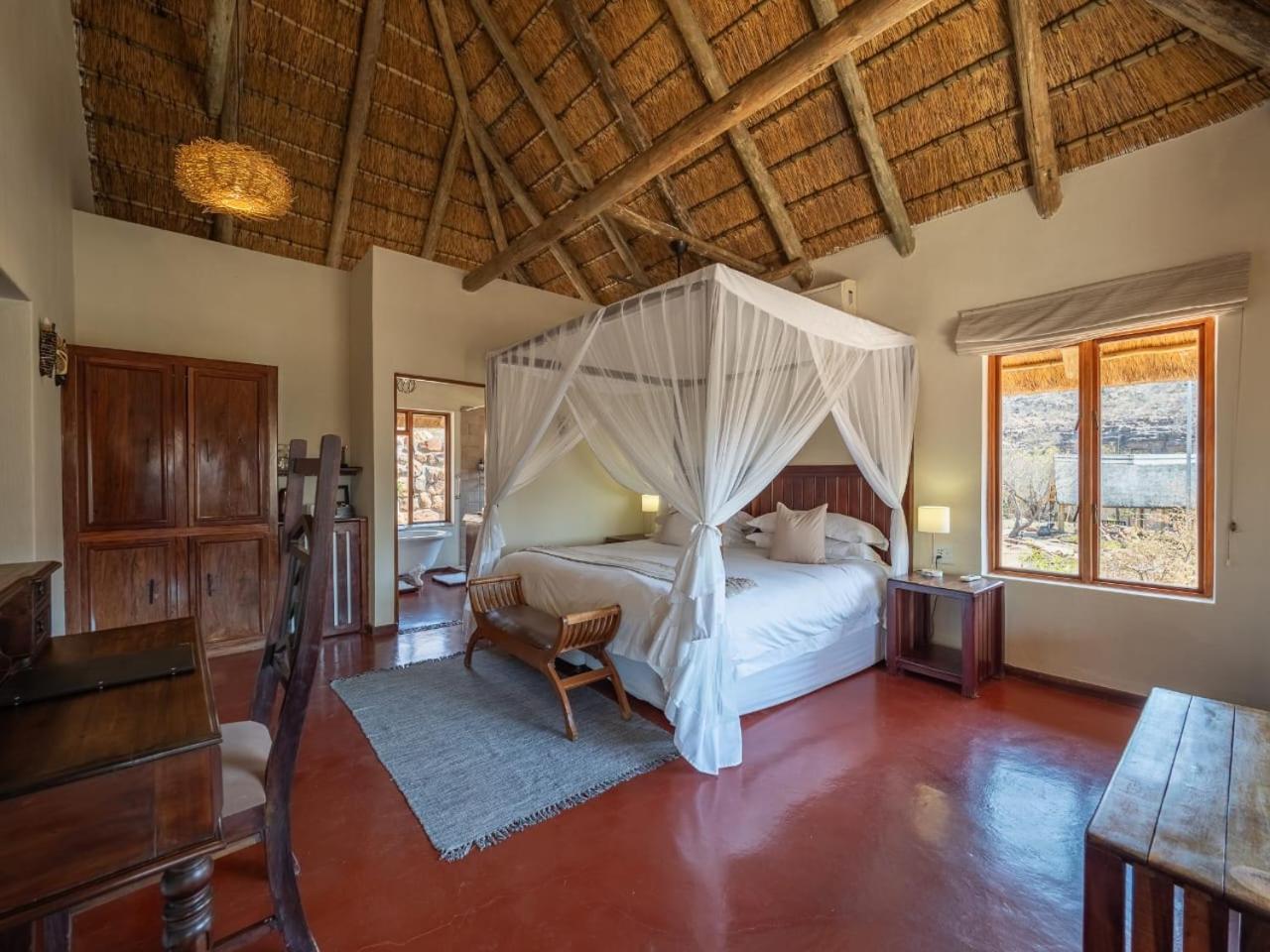 Shibula Safari Lodge Rezervaţia de vânat Welgevonden Exterior foto